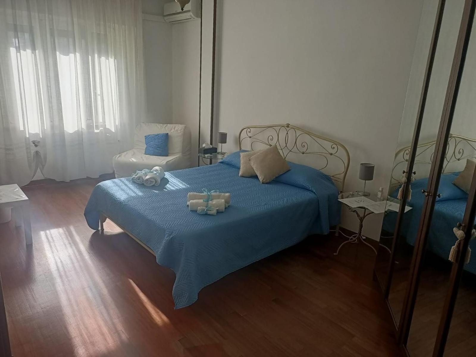 Tra Pirandello E Leopardi *