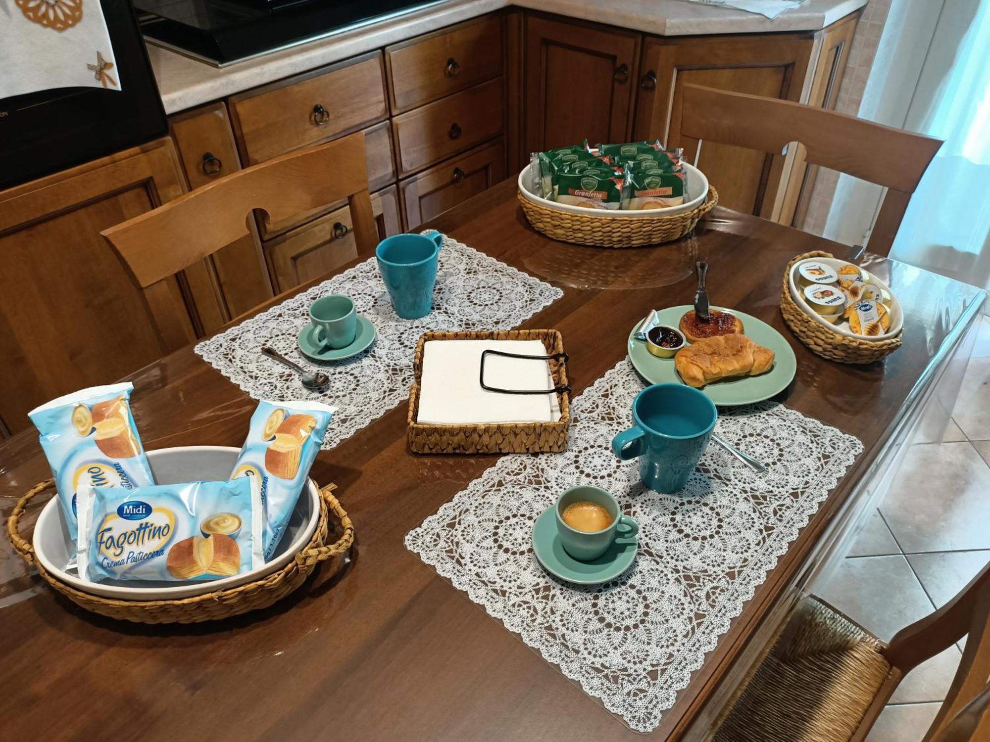 Tra Pirandello E Leopardi Bed & Breakfast